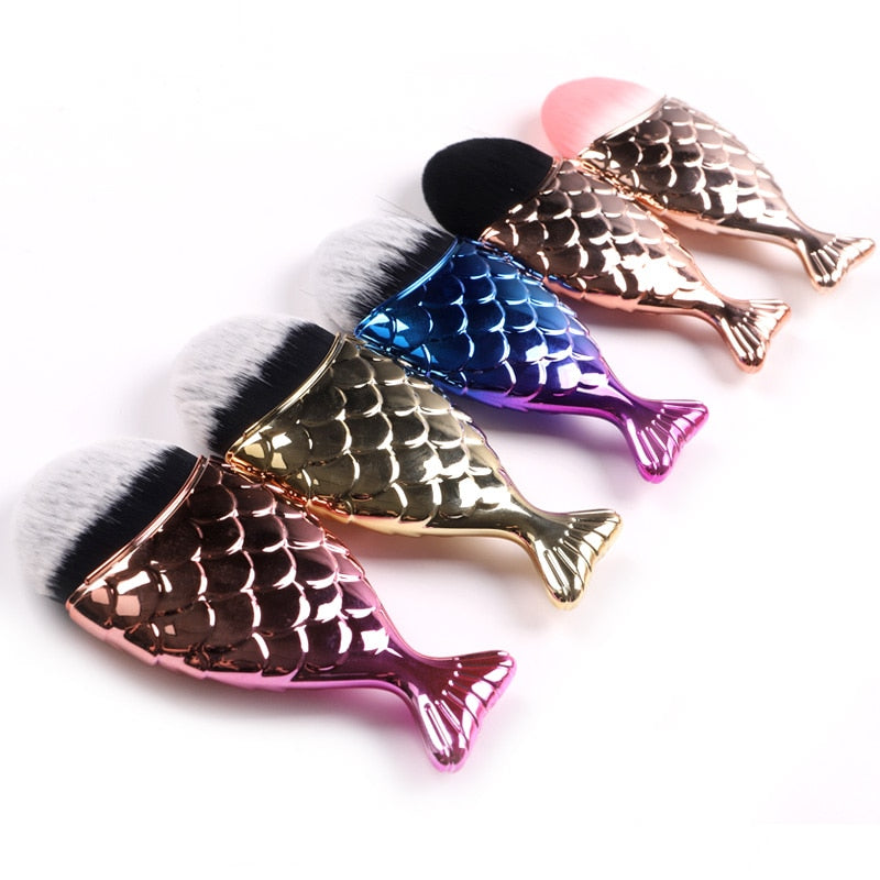 TSZS Popular Round Small Flower Nails Brush Nail Paint Gel Dust Cleaning Brushes Make Up Brush Nail Art Manicure Tool
